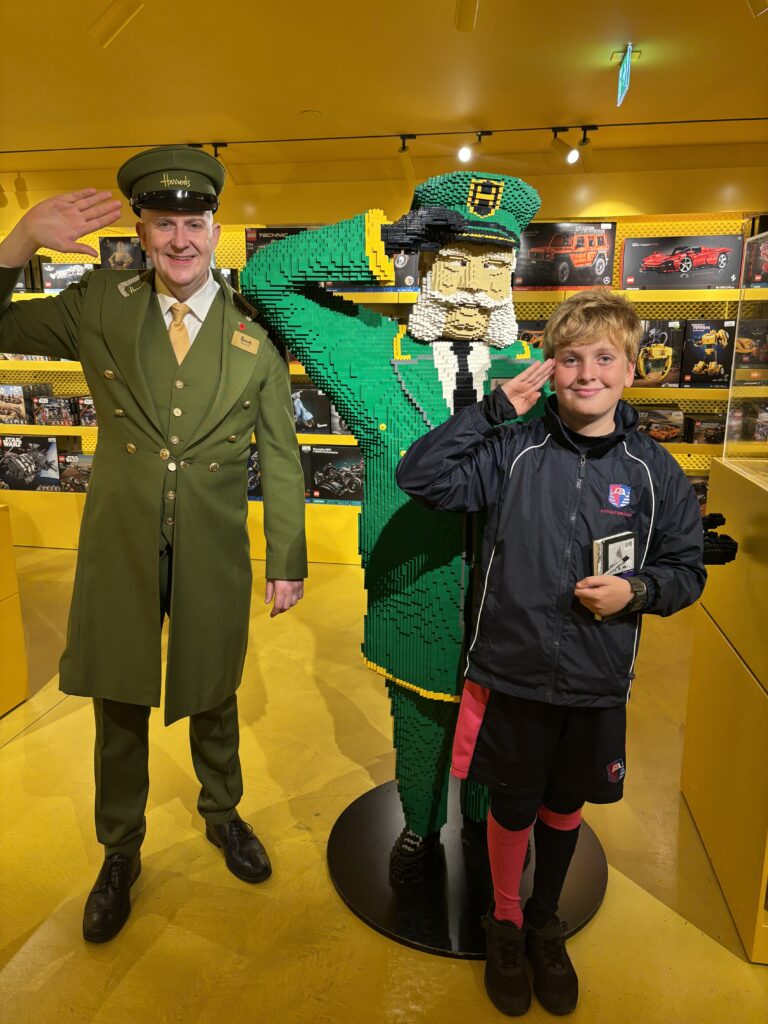 Harrods★スーツ Harrods（スーツ）のフリマアイテム一覧
